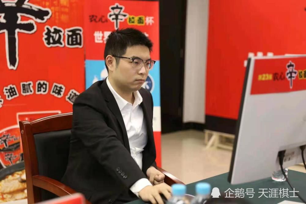 但我喜欢他，他是个纯粹的意大利人，非常和蔼，有情感。